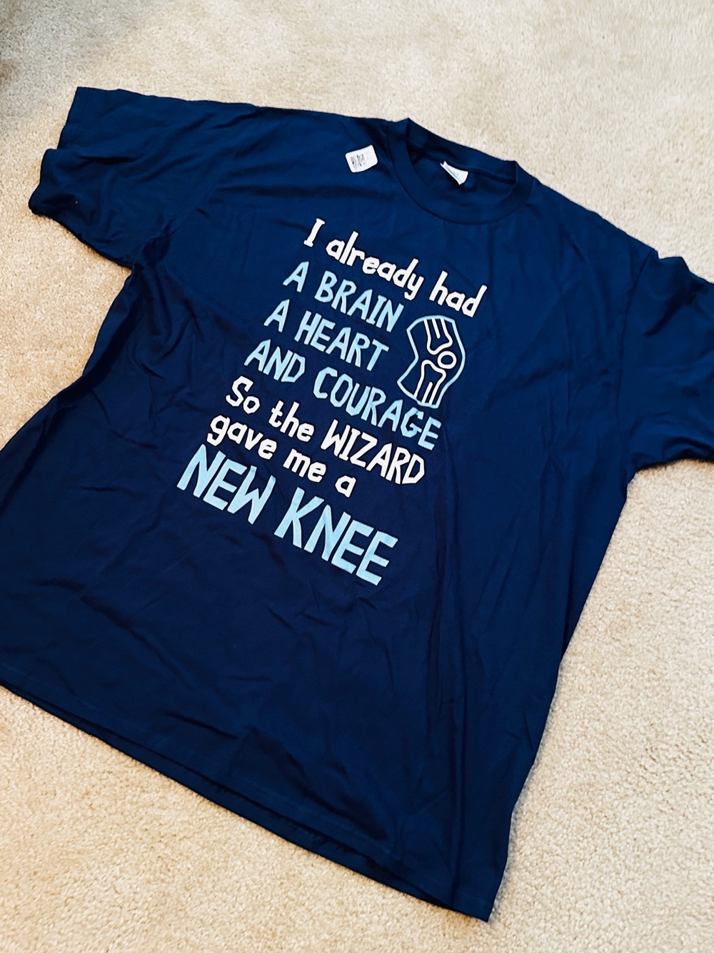 👕 Three for $18 T-Shirt Sale Men's Navy Short-Sleeve Graphic Tee - New Knee